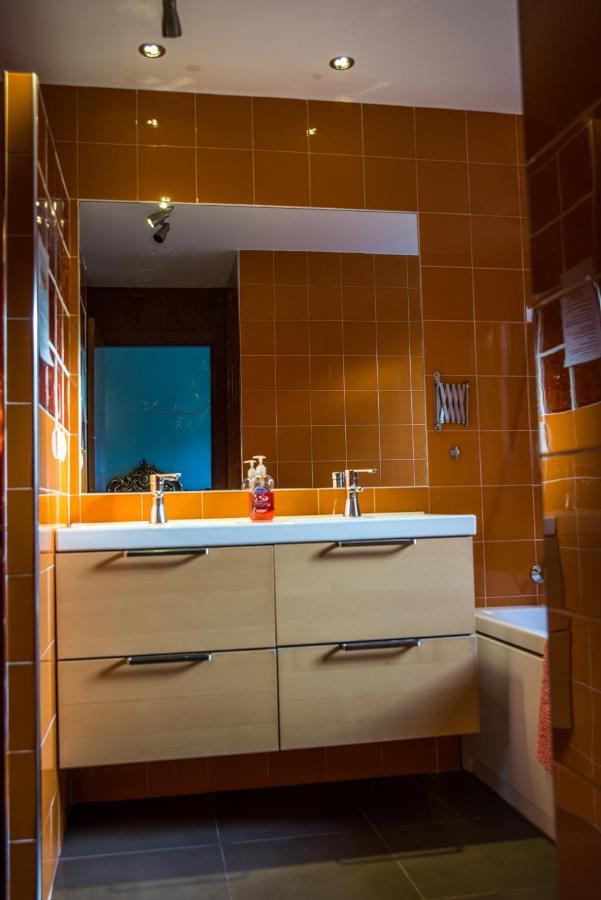 HABITACIONES SUPERCÉNTRICAs BAÑO PRIVADO Ronda Exterior foto